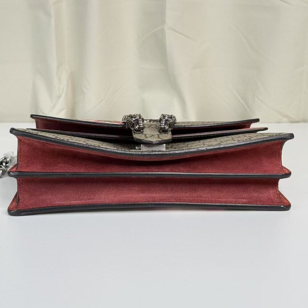 Gucci GG Logo Supreme Medium Dionysus Shoulder Bag with Floral Accent and Red Tr - Picture 6 of 11